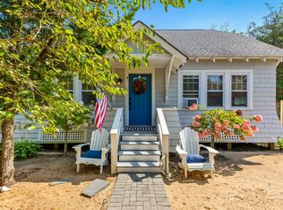 22 Crescent Ave, Ocean Beach, NY 11770