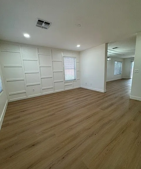446 S 86th Pl — Photo 11