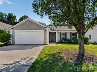 9041 Foggy Meadow Rd, Charlotte, NC 28269