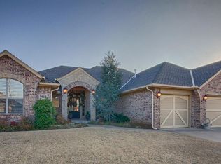 8612 NW 70th St, Oklahoma City, OK 73132