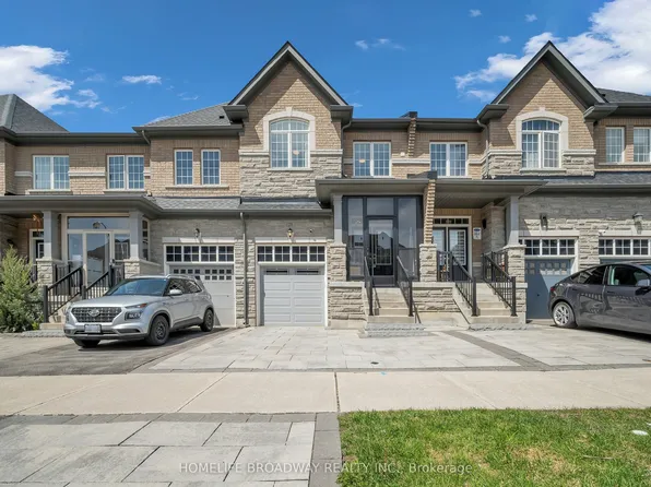 28 Paper Mills Cres, Richmond Hill, ON L4E 0V5