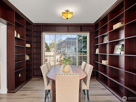 5th image of 19640 88th Place NE