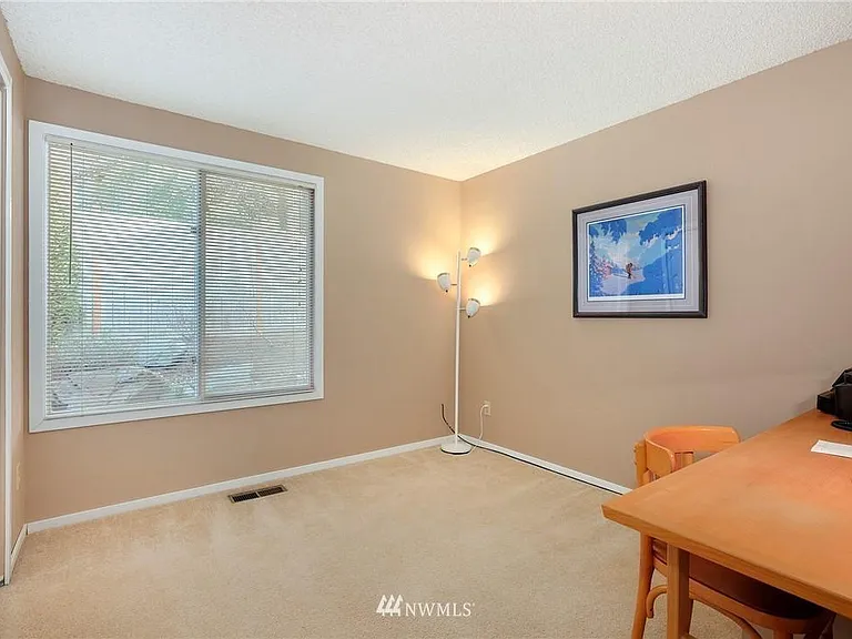 8628 173rd Ave NE — Photo 5