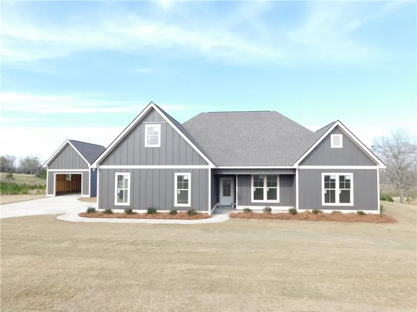 2649 Lee Road 401, Opelika, AL 36804