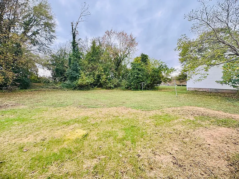 508 Elm Ave — Photo 11