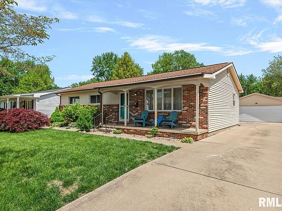 2nd image of 40 Foresters Ln