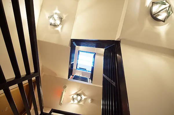 Rented by Lofts and Flats LLC | media 38