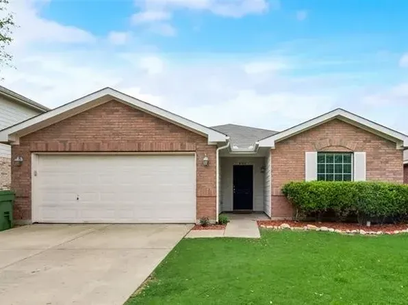8916 Chisholm Trl, Aubrey, TX 76227