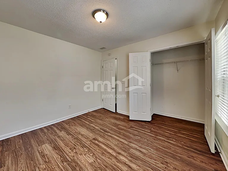 516 Mullein Trce — Photo 20