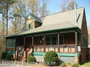 3443 N Waterside Dr, Lanexa, VA 23089