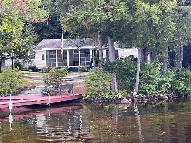 75 Winter Rd — Photo 2