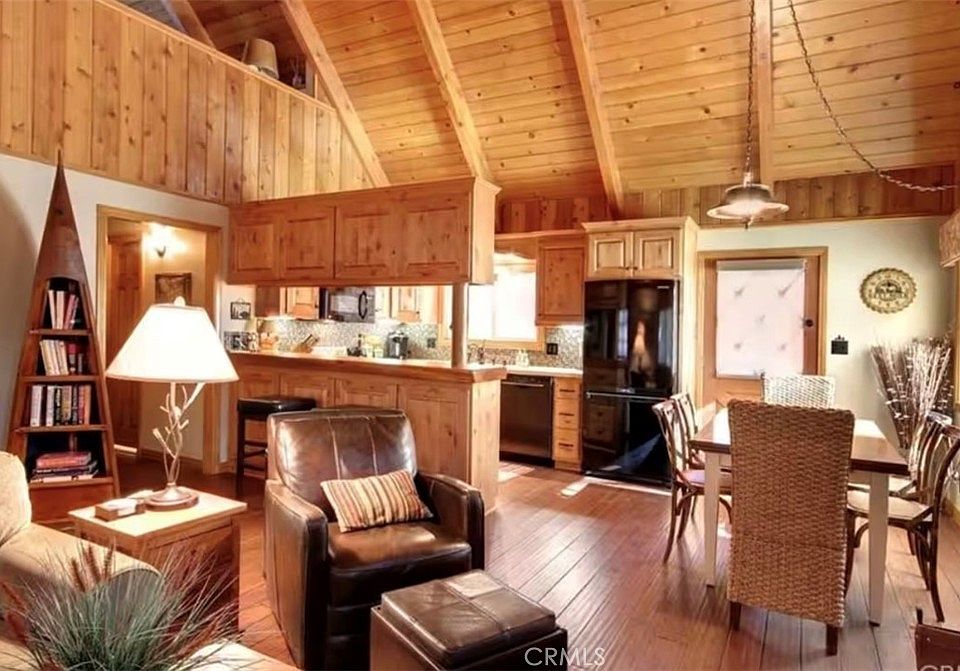 1st image of 653 Temple Ln #653