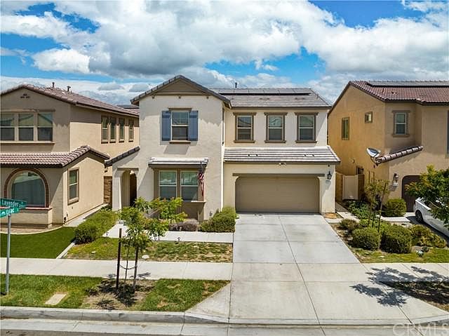 1st image of 3205 E Lavender Dr