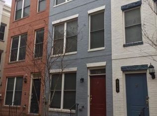 936 4th St SE, Washington, DC 20003