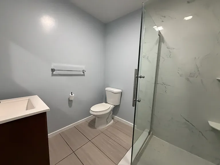 811 N Franklin St #101 — Photo 8