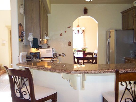 Granite serve bar