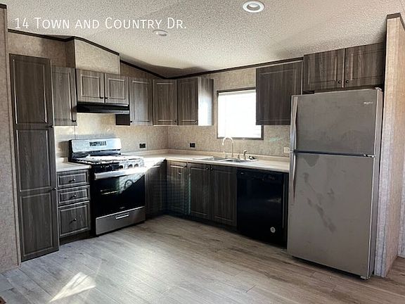 5th image of 14 Town And Country Dr