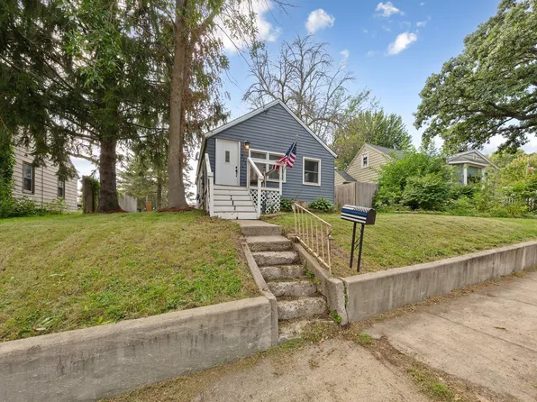 711 Saint Thomas Ave, Albert Lea, MN 56007