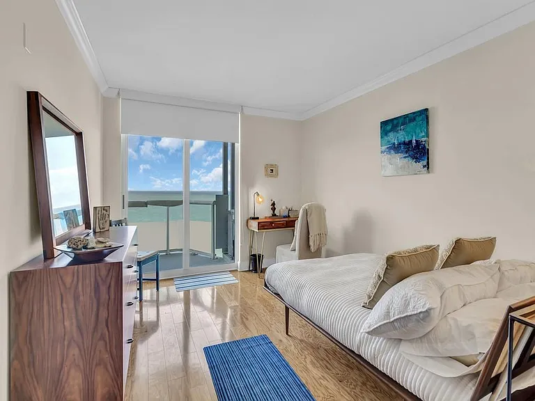 3554 Ocean Dr #1102 — Photo 18