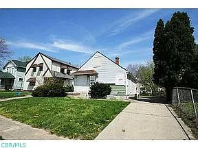 1386 22nd Ave photo 1