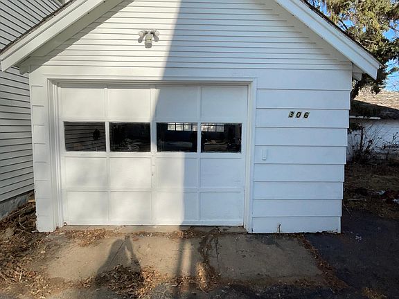 5th image of 306 Humboldt Ave