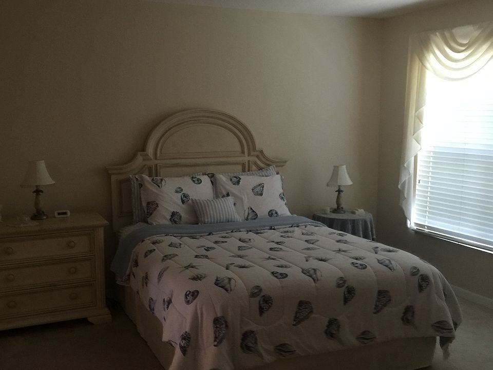 1st image of 4205 Castlebridge Ln Unit 1122