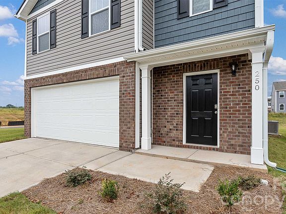 4th image of 112 Providence Walk Dr