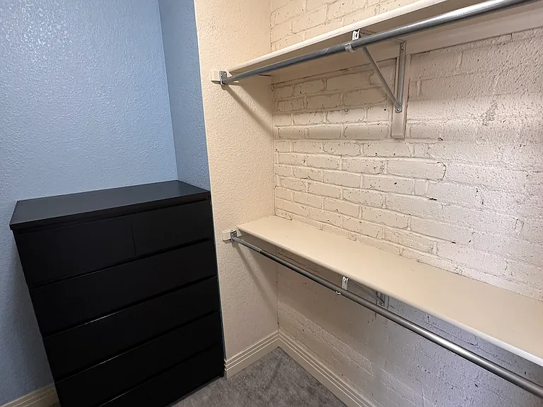 1656 N Franklin St #5 — Photo 13