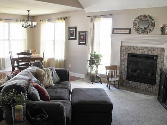 Living Room, Lots of Wind