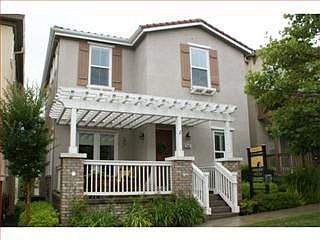 1st image of 2346 Plateau Dr