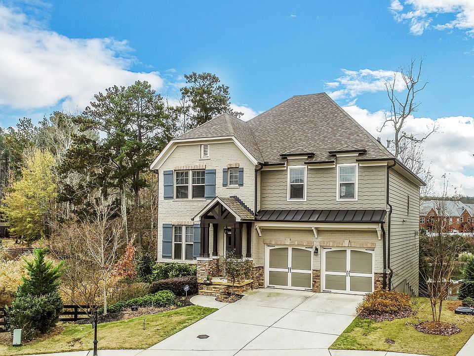 1st image of 310 Lakeway Cir