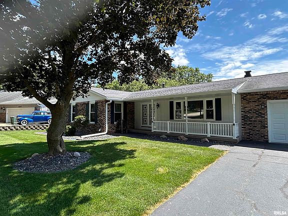 2nd image of 6205 Dayton Corner B St #B