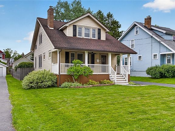 4th image of 235 Homecroft Rd