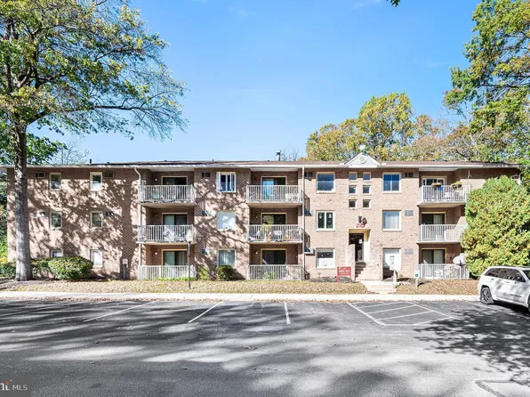 100 Campbell Cir #D-16, Downingtown, PA 19335