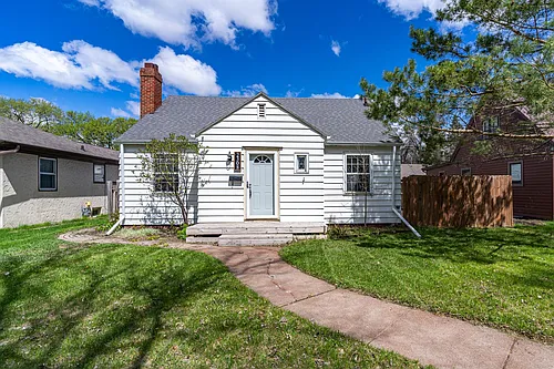 2308 2nd Ave N Photo 1