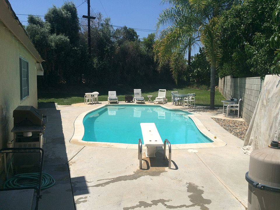2nd image of 11251 Kern Pl