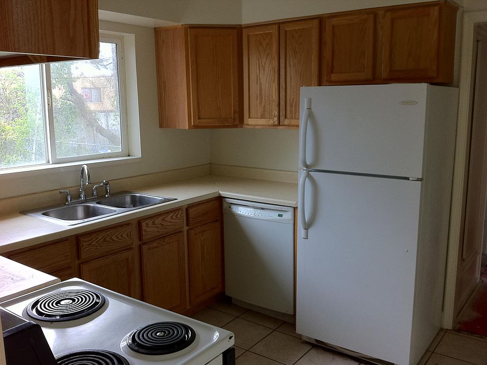 2nd image of 2262 E 1300 S