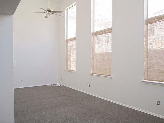 2nd image of 4864 Excalibur Dr #B
