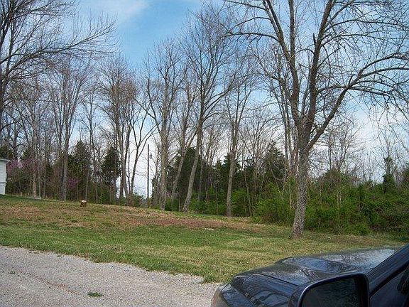 5th image of 3058 Brumfield Ln