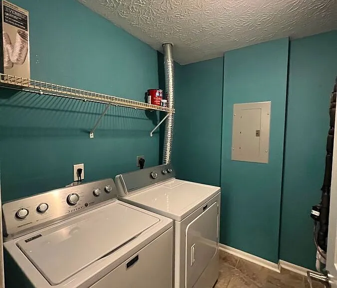 159 Green River Dr #9 — Photo 6