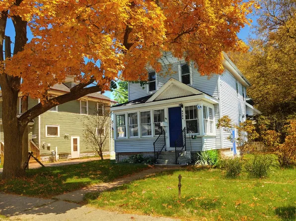 1517 James St, Kalamazoo, MI 49001