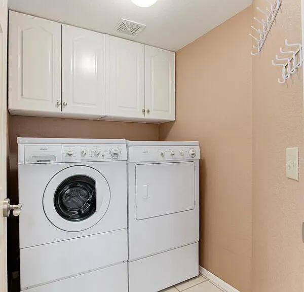 9814 Salford Ln #1 — Photo 38