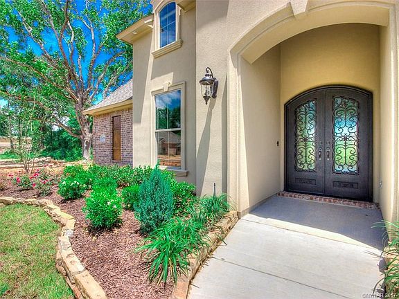 4th image of 438 Oakwood Trace Ct