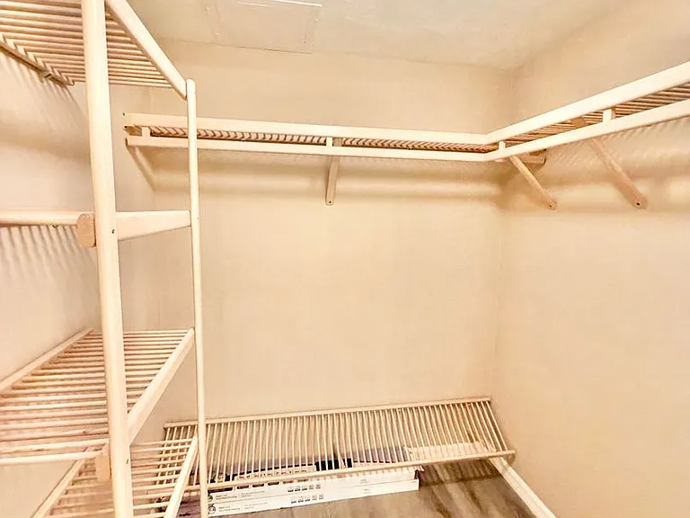 509 Roma Ct #107 — Photo 17