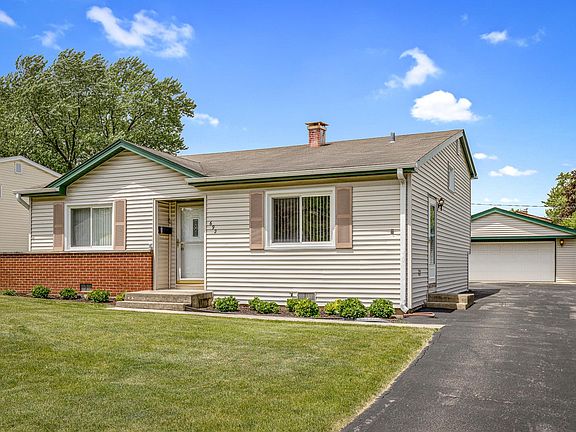 2nd image of 692 Leslie Ln