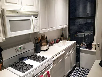 Rented by Sotheby's International Realty