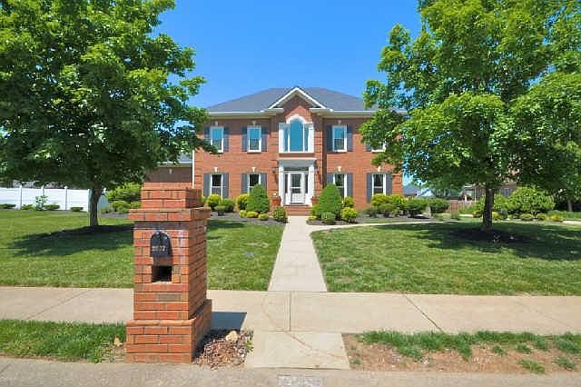 1st image of 2907 Saint Johns Dr