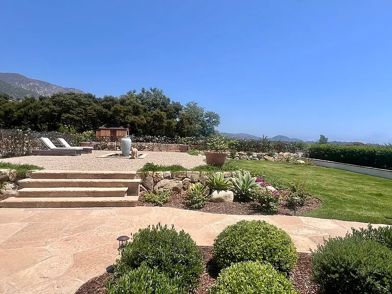 796 Buena Vista Dr — Photo 18