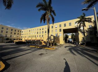 7420 W 20th Ave APT 237, Hialeah, FL 33016