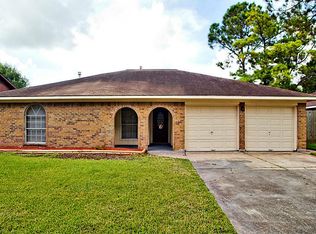 4804 Fairshire St, Pasadena, TX 77505
